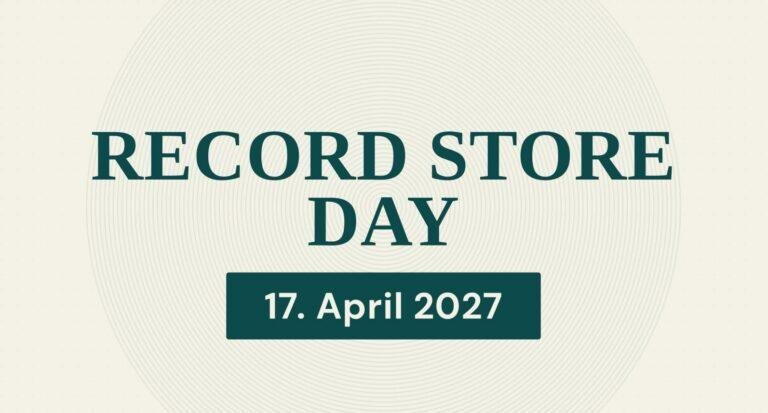 Minimalistischer Event-Banner für den Record Store Day am 17. April 2027 mit dunkelgrüner Schrift auf cremefarbenem Hintergrund mit feinen Schallplattenrillen.